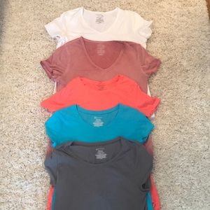 LOT of 5 solid short sleeve tees
